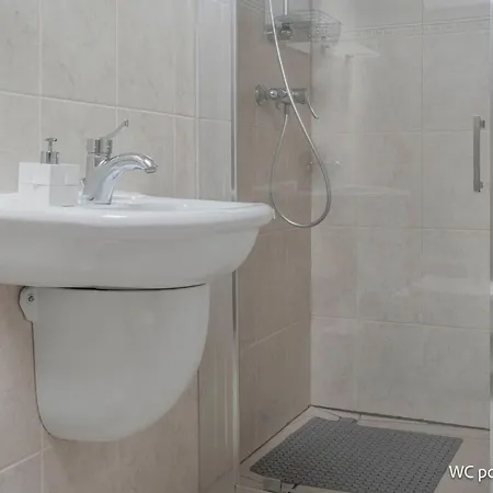 Remus House II Dom nad morzem na wyłączność dla 12 osób Jastrzębia Góra