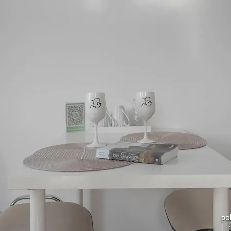 Remus House Ii Dom Na Wylacznosc Dla 12 Osob, 6 Sypialni, 6 Lazienek, Ogrodzona Dzialka, Ogrod, Grill, Parking Gasthuis 4*