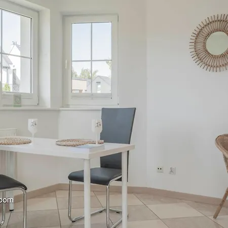 Remus House II Dom nad morzem na wyłączność dla 12 osób Casa de hóspedes Jastrzębia Góra