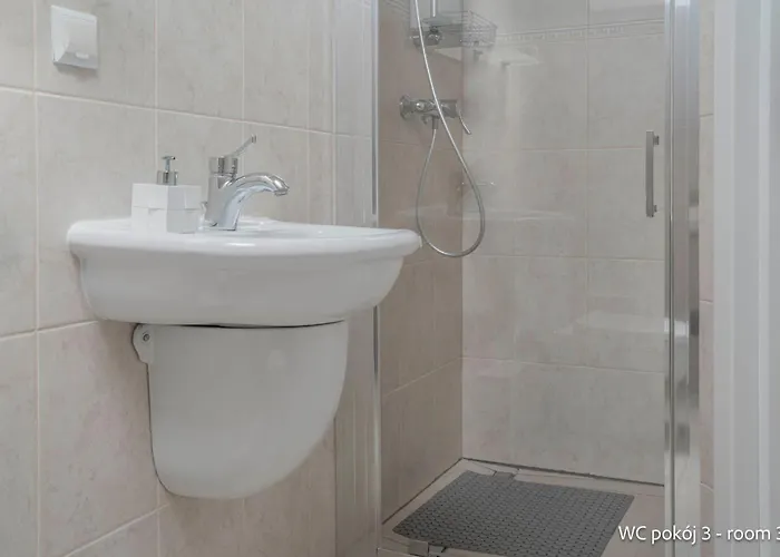 Remus House Ii Dom Nad Morzem Na Wylacznosc Dla 12 Osob Jastrzębia Góra