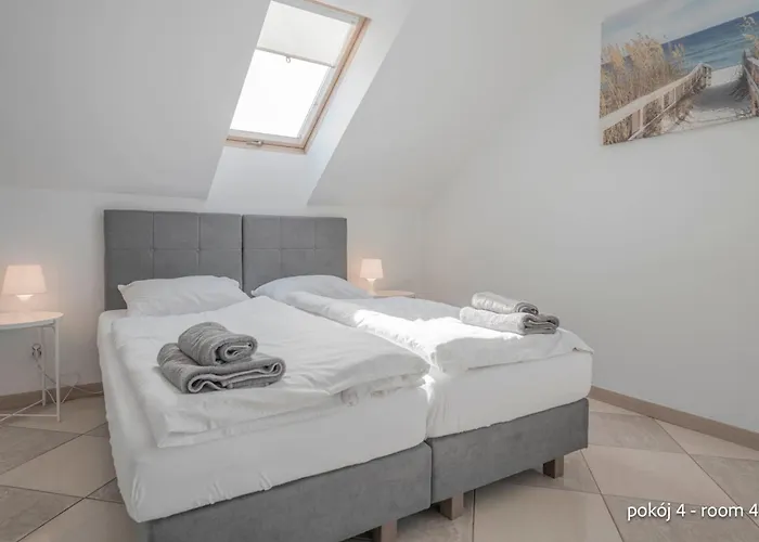 Remus House Ii Dom Nad Morzem Na Wylacznosc Dla 12 Osob Πανσιόν Jastrzębia Góra