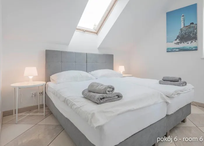 Πανσιόν Remus House Ii Dom Nad Morzem Na Wylacznosc Dla 12 Osob