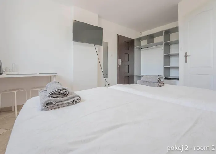 Πανσιόν Remus House Ii Dom Nad Morzem Na Wylacznosc Dla 12 Osob 3*