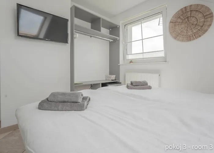 Remus House Ii Dom Nad Morzem Na Wylacznosc Dla 12 Osob Πανσιόν Jastrzębia Góra