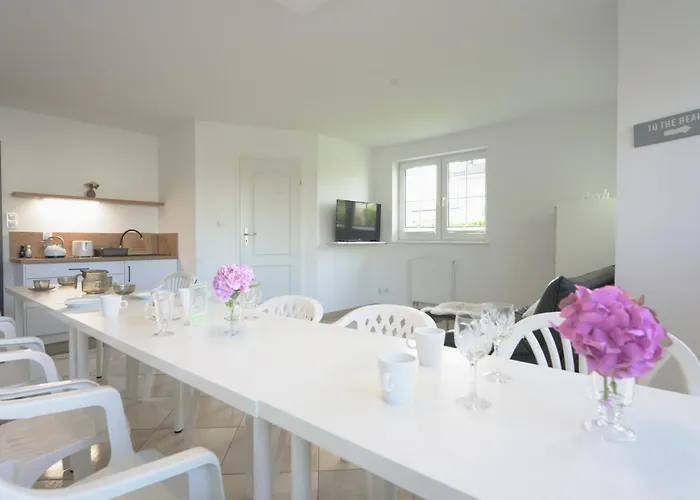 Πανσιόν Remus House Ii Dom Nad Morzem Na Wylacznosc Dla 12 Osob 3*